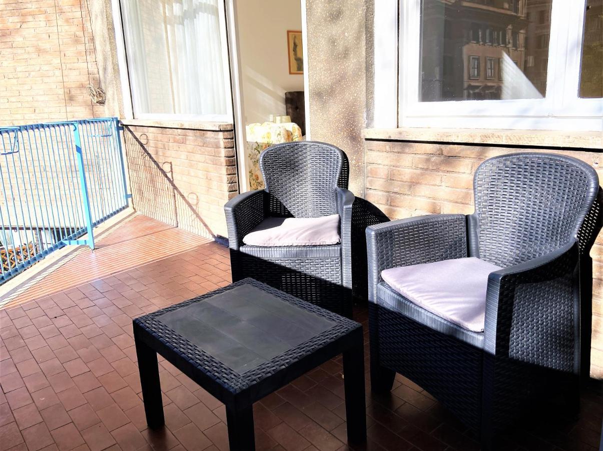Trastevere Boulevard Рим Екстериор снимка
